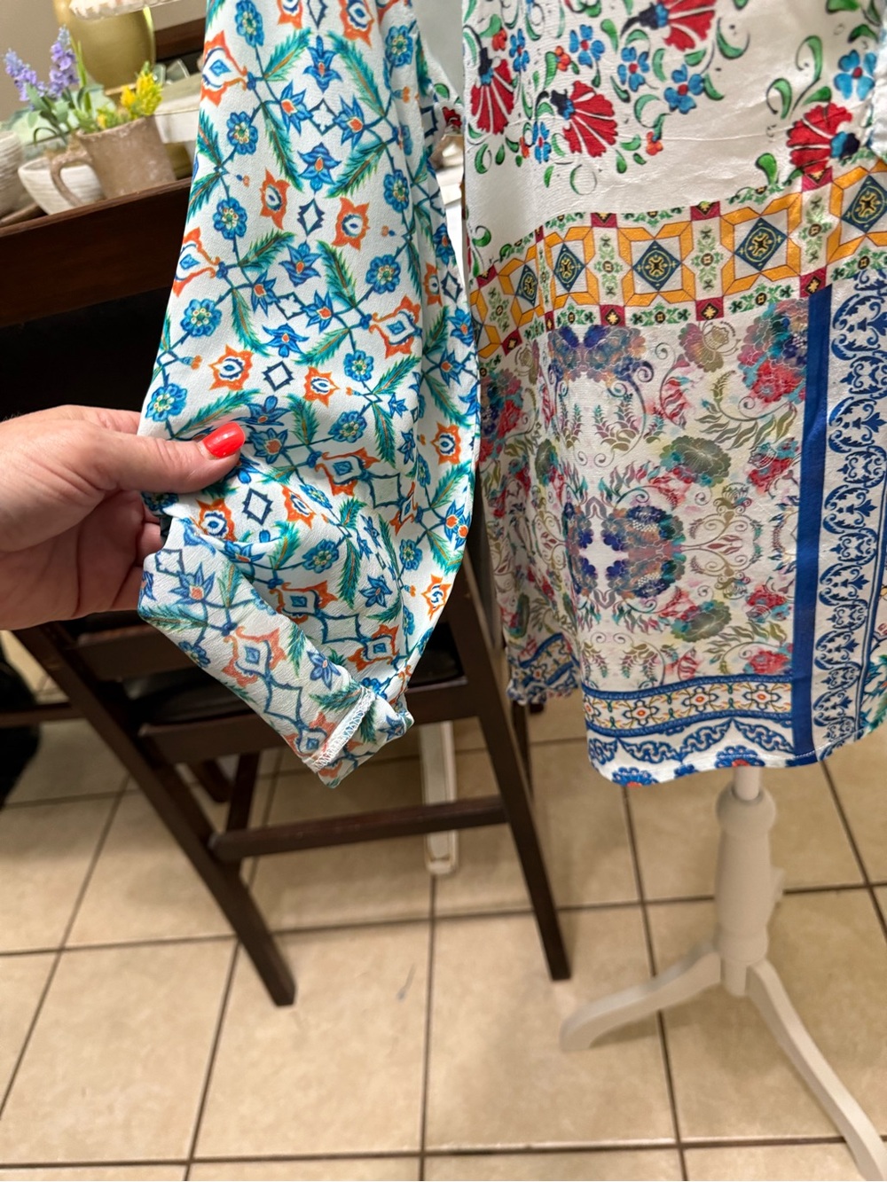 Bohemian Floral Patchwork Button-Up Blouse - Blue - Picture 4 of 7